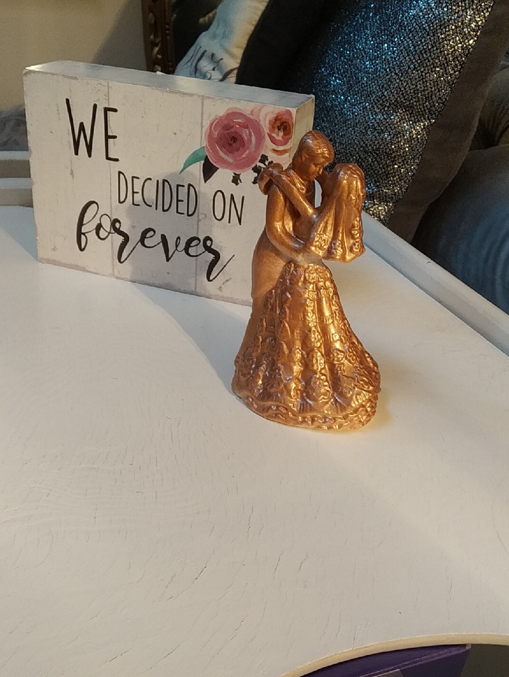 Rose Gold-colored Wedding Couple Figurine - Romantic Porcelain Décor